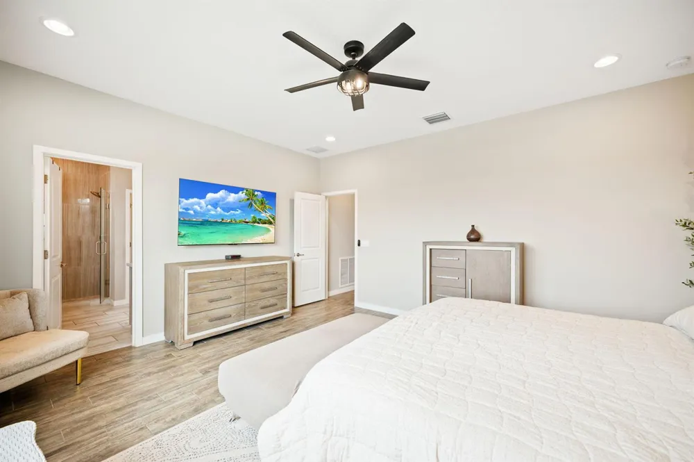 8697 Corvus Lake Worth, FL 33467