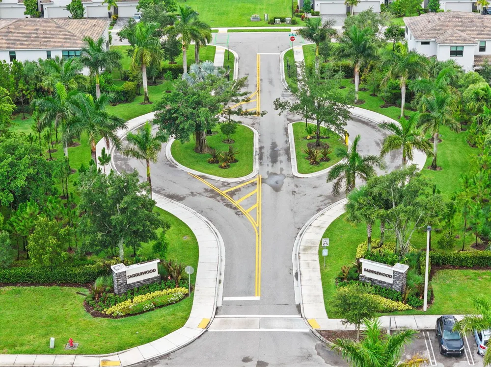 8697 Corvus Lake Worth, FL 33467