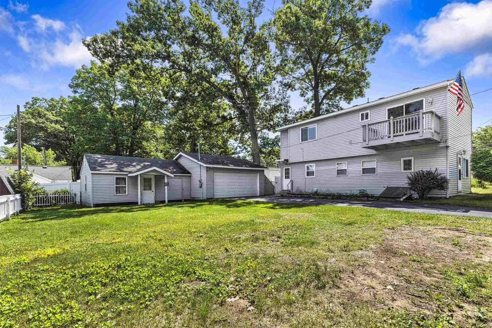 104 Jefferson Avenue Denton Township, MI 48629