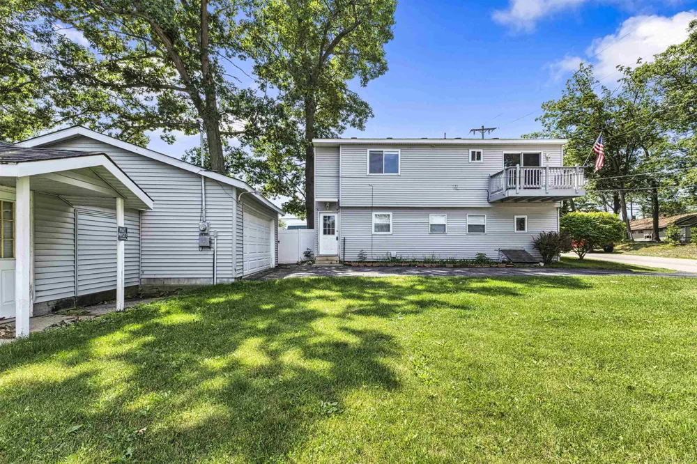104 Jefferson Avenue Denton Township, MI 48629