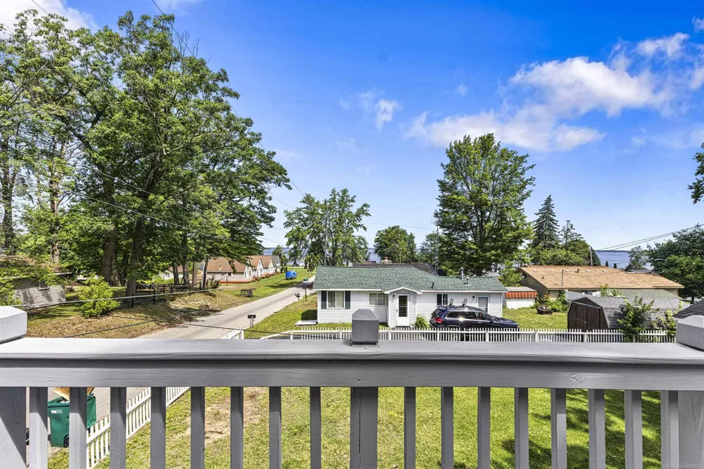 104 Jefferson Avenue Denton Township, MI 48629