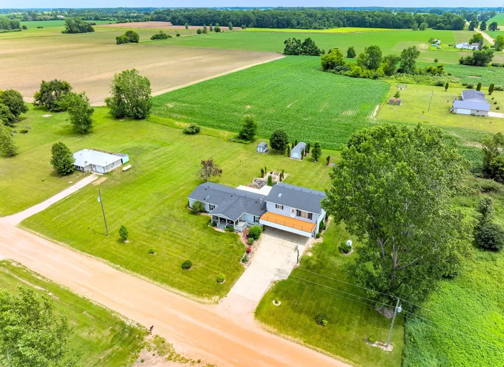 8941 S Mission Road Lincoln Township, MI 48858