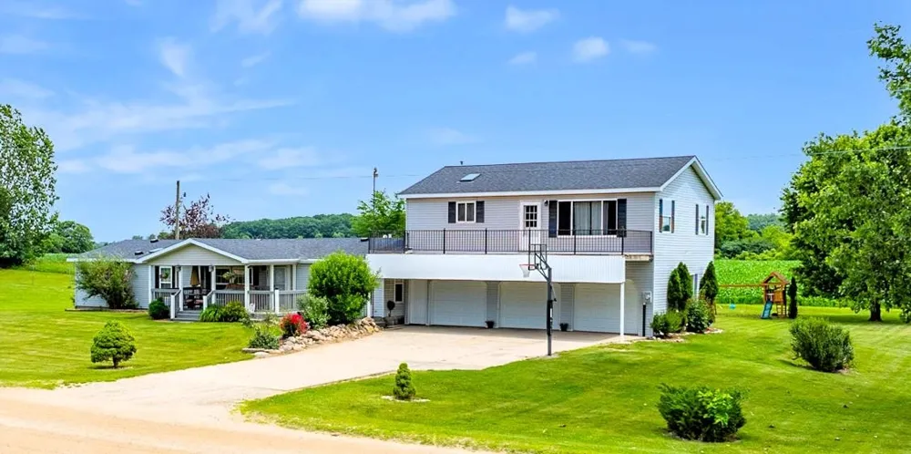 8941 S Mission Road Lincoln Township, MI 48858
