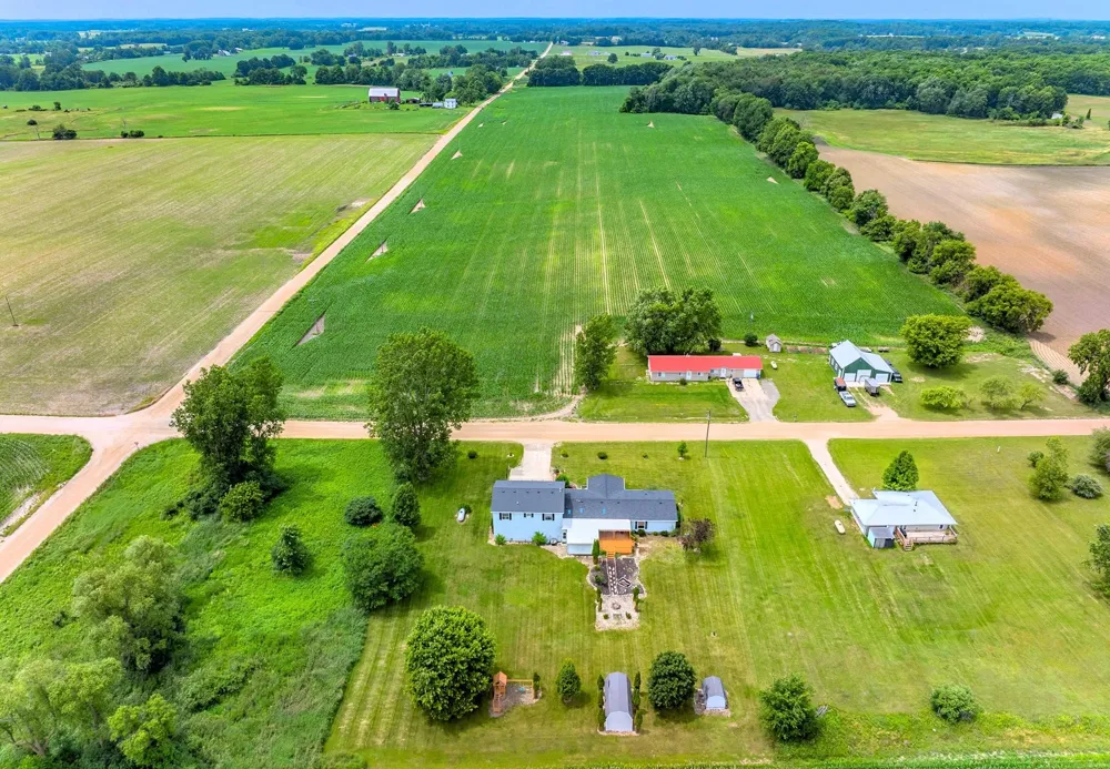 8941 S Mission Road Lincoln Township, MI 48858