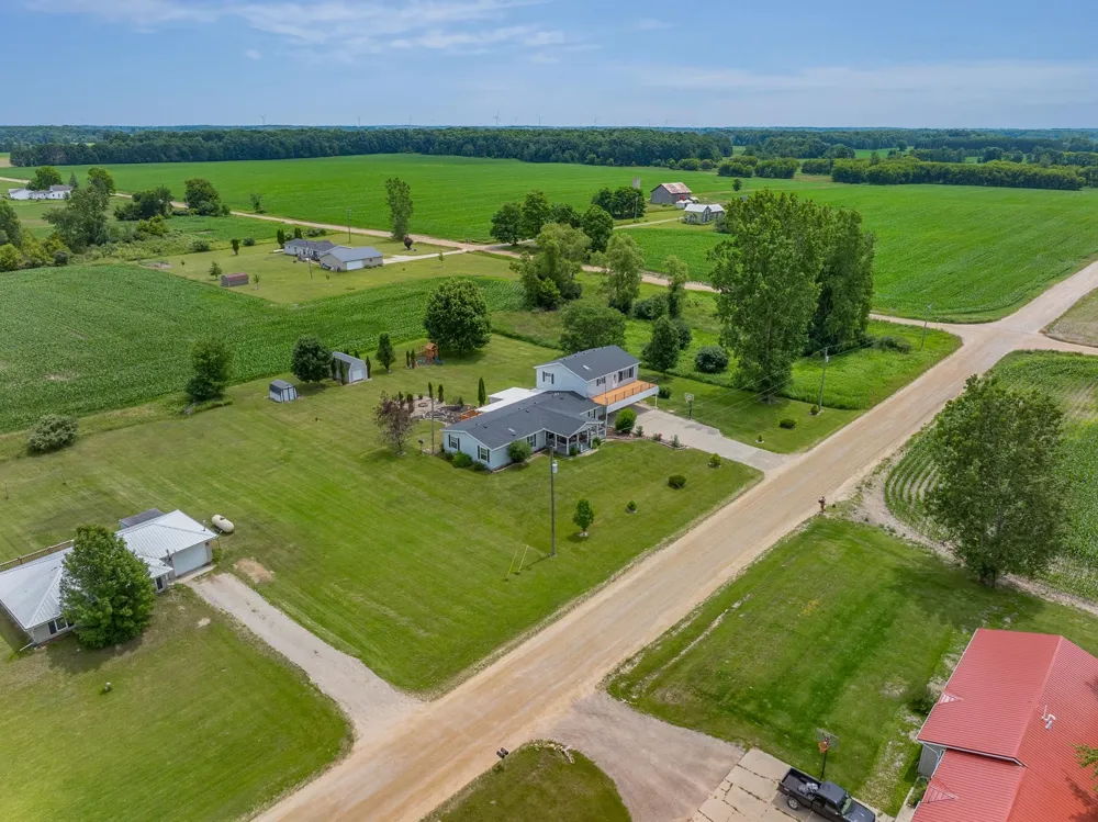8941 S Mission Road Lincoln Township, MI 48858