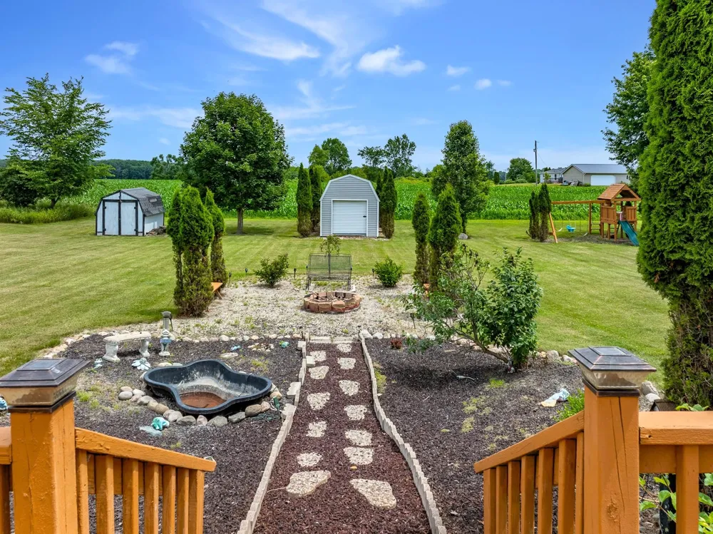 8941 S Mission Road Lincoln Township, MI 48858