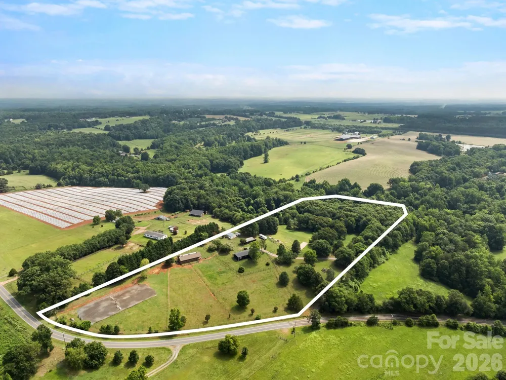 1541 Sandy Springs Road Rutherfordton, NC 28139