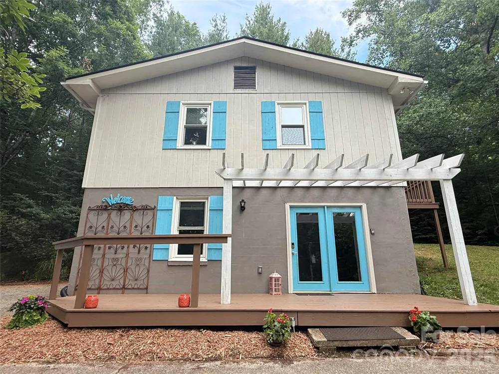95 Walker Cove Road Black Mountain, NC 28711