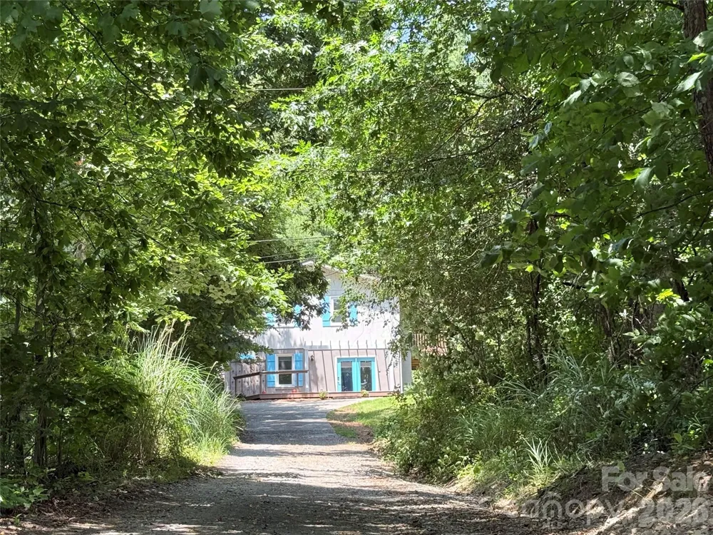 95 Walker Cove Road Black Mountain, NC 28711