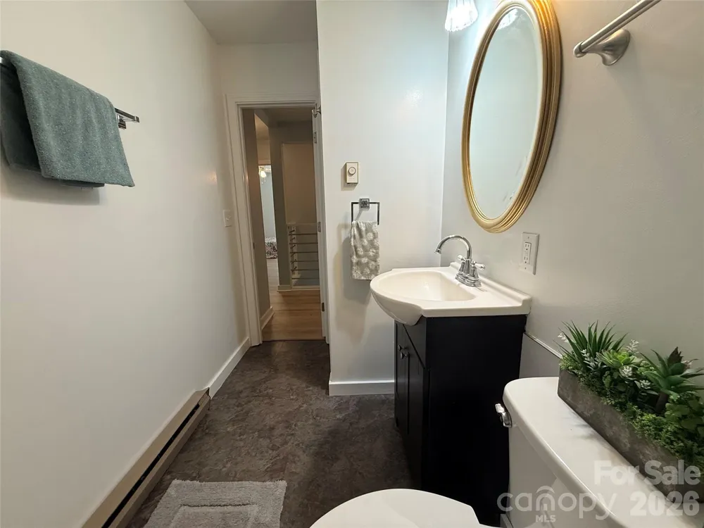 95 Walker Cove Road Black Mountain, NC 28711