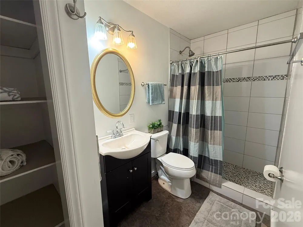 95 Walker Cove Road Black Mountain, NC 28711