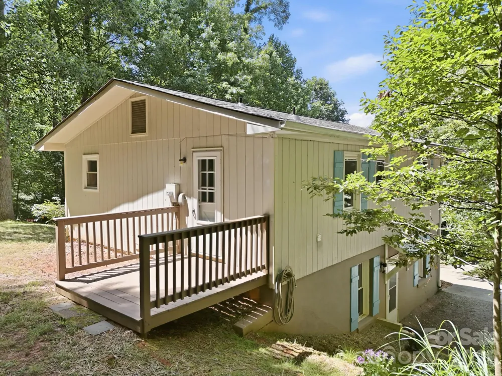 95 Walker Cove Road Black Mountain, NC 28711
