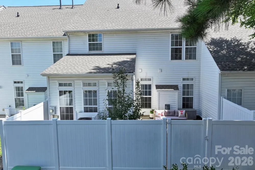 155 Cypress Landing Drive Mooresville, NC 28117