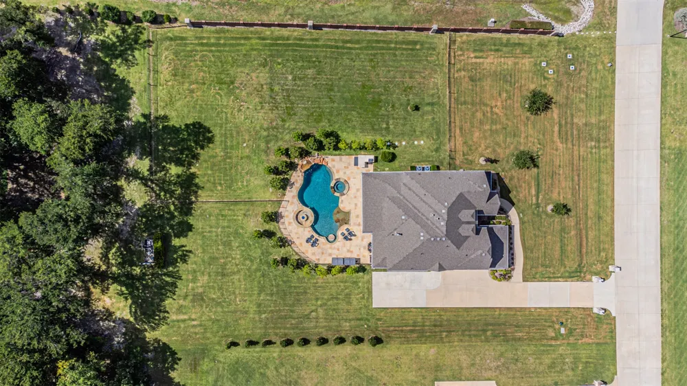 1821 Lincoln Road Lucas, TX 75002
