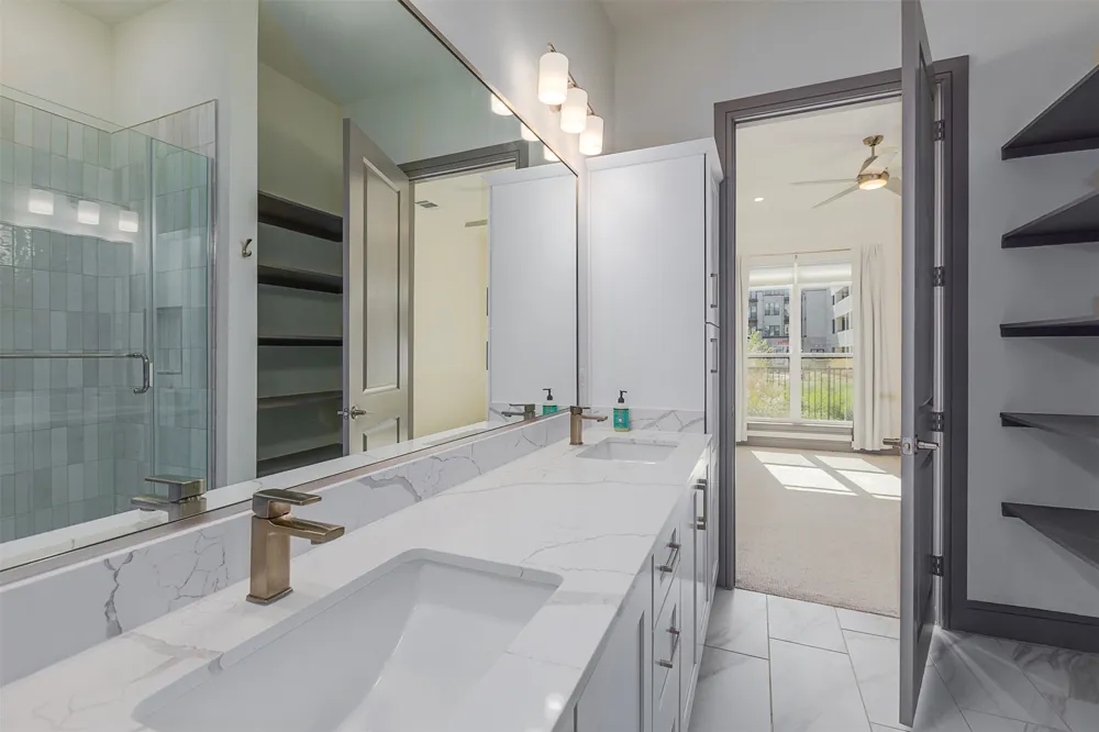 2700 Old Denton Road #1044 Carrollton, TX 75007