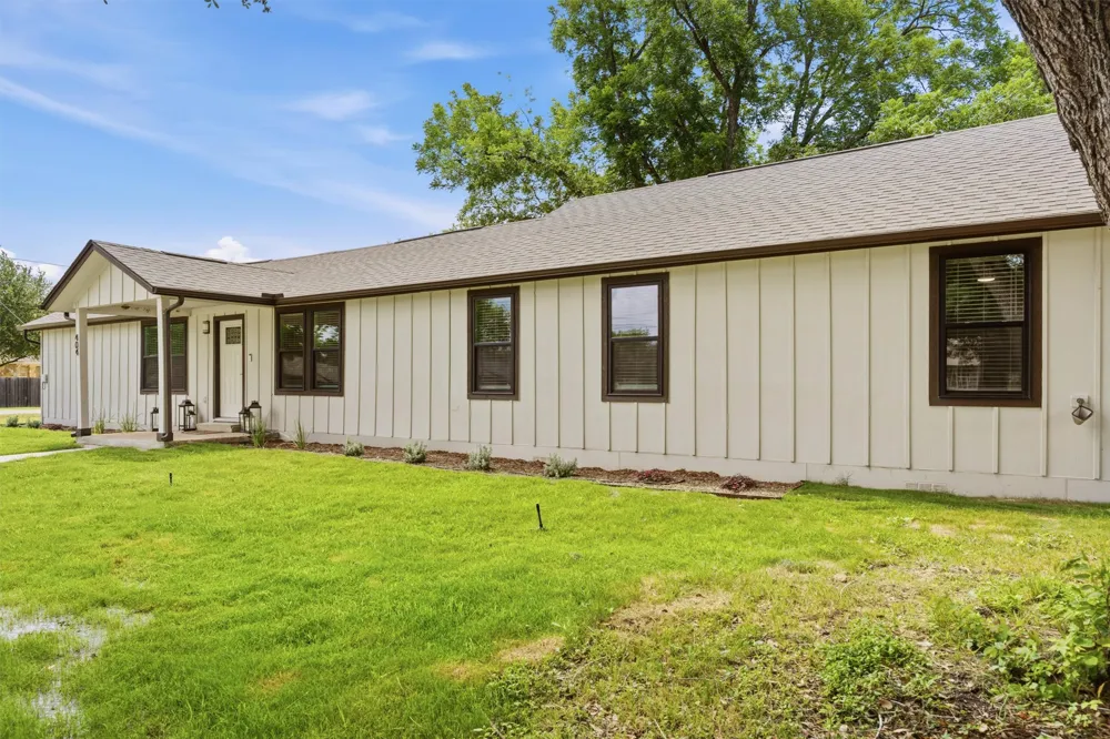 404 E Wolf Street Granger, TX 76530