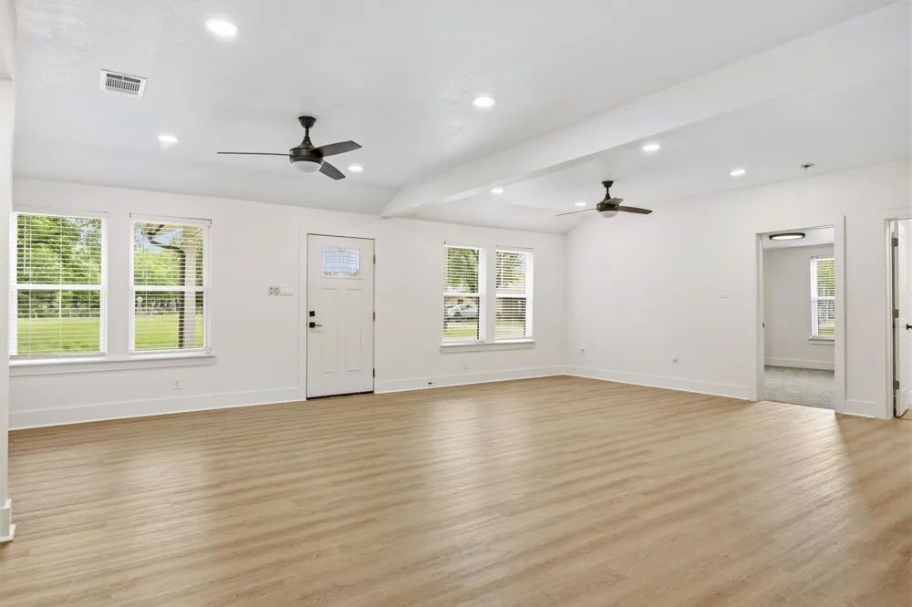 404 E Wolf Street Granger, TX 76530