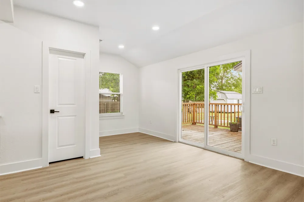 404 E Wolf Street Granger, TX 76530