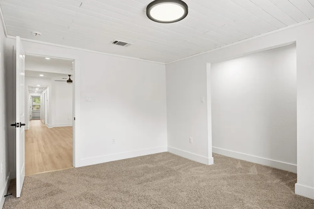 404 E Wolf Street Granger, TX 76530