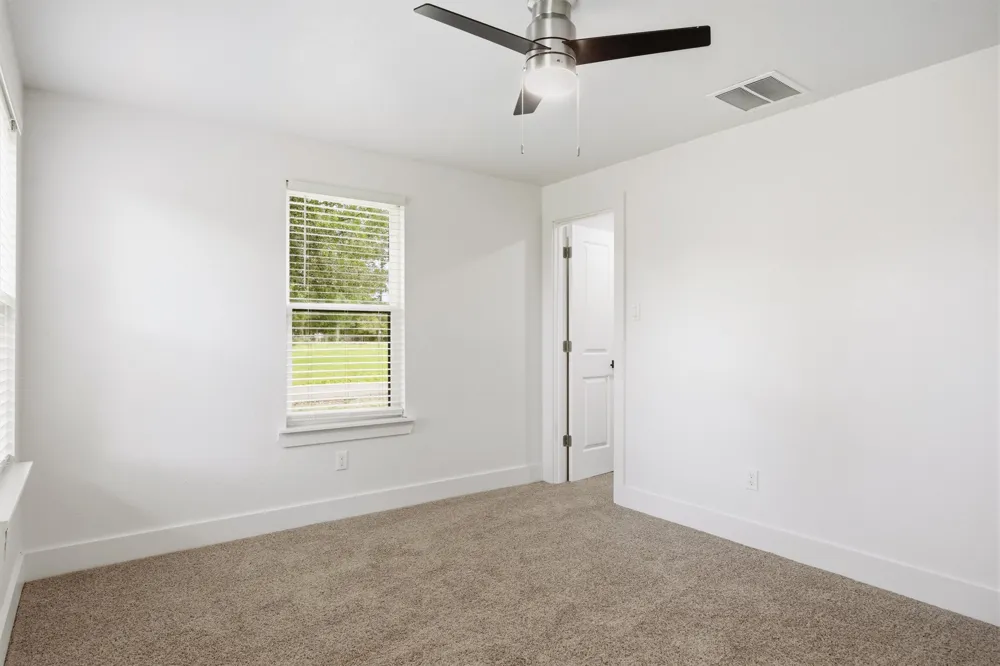404 E Wolf Street Granger, TX 76530