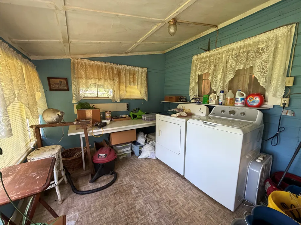 461 County Road 35950 Arthur City, TX 75411