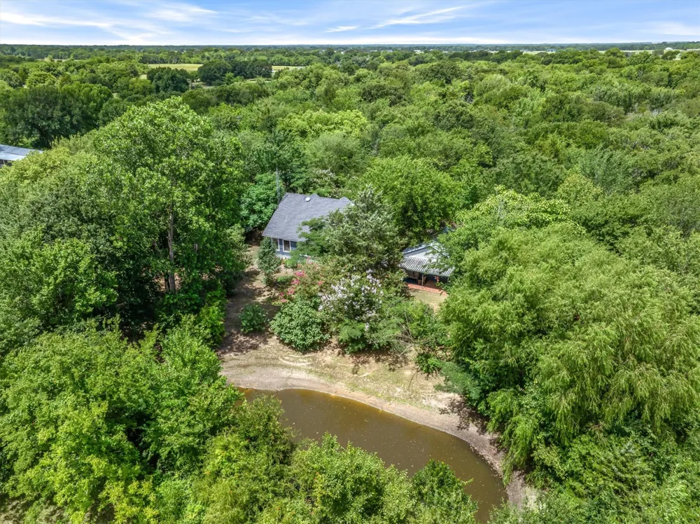 1100 Vz County Road 3414 Wills Point, TX 75169
