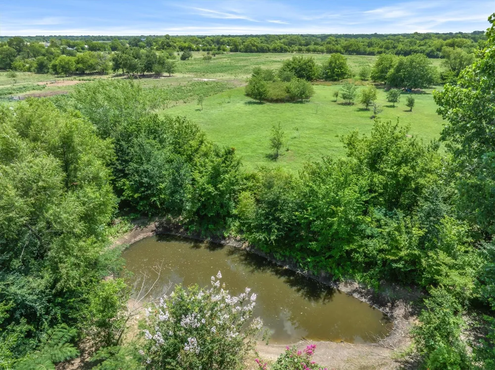 1100 Vz County Road 3414 Wills Point, TX 75169