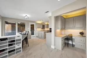 1921 Briarwood Drive Grand Prairie, TX 75050