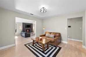 1921 Briarwood Drive Grand Prairie, TX 75050