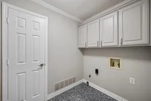 1921 Briarwood Drive Grand Prairie, TX 75050