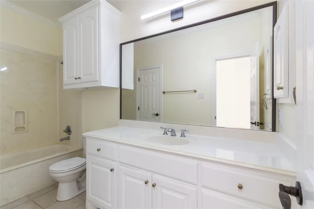 2515 Boonville Road Bryan, TX 77808