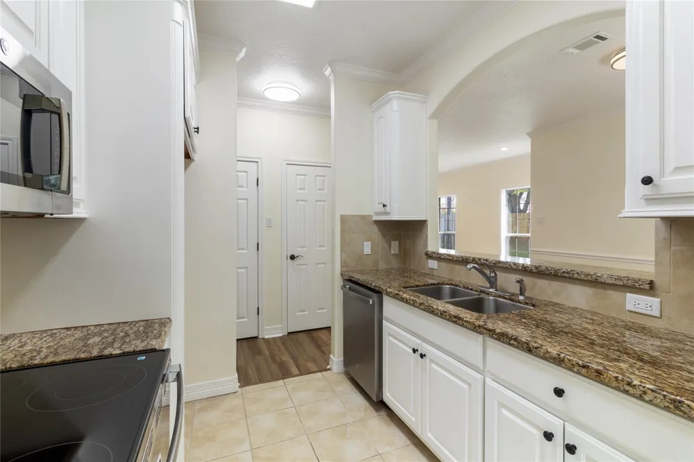 2515 Boonville Road Bryan, TX 77808