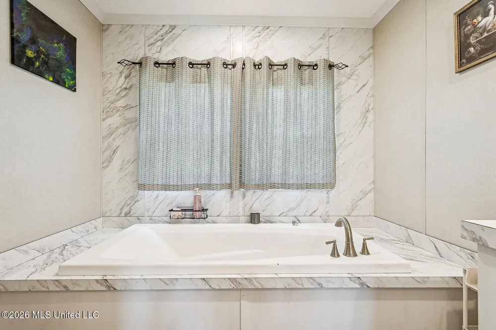 140 Sugar Creek Road Carriere, MS 39426