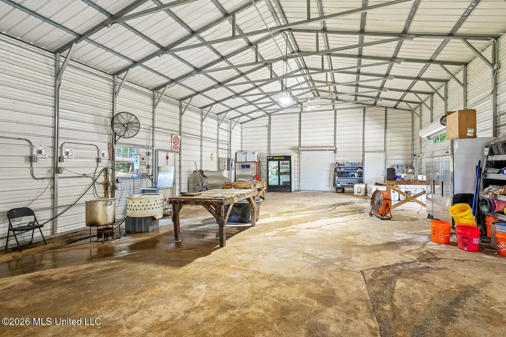 140 Sugar Creek Road Carriere, MS 39426