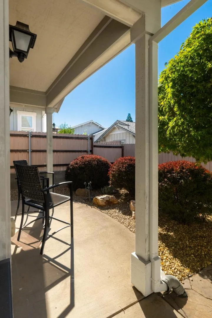 136 Cottage Circle Murphys, CA 95247