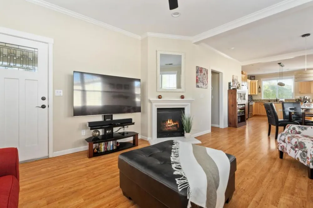 136 Cottage Circle Murphys, CA 95247