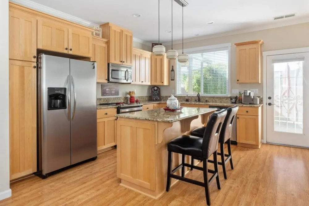 136 Cottage Circle Murphys, CA 95247