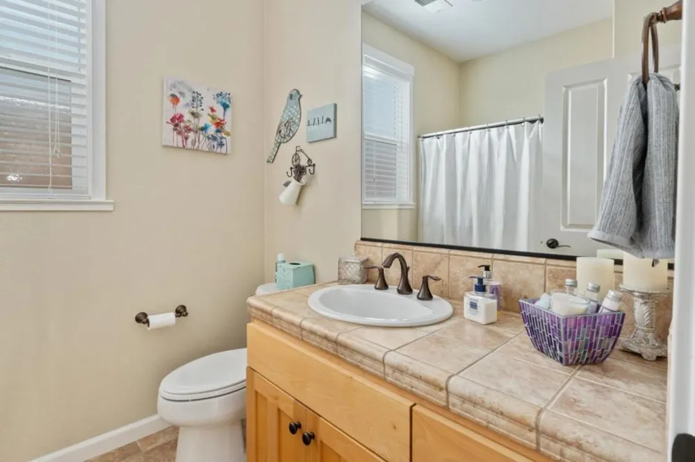 136 Cottage Circle Murphys, CA 95247