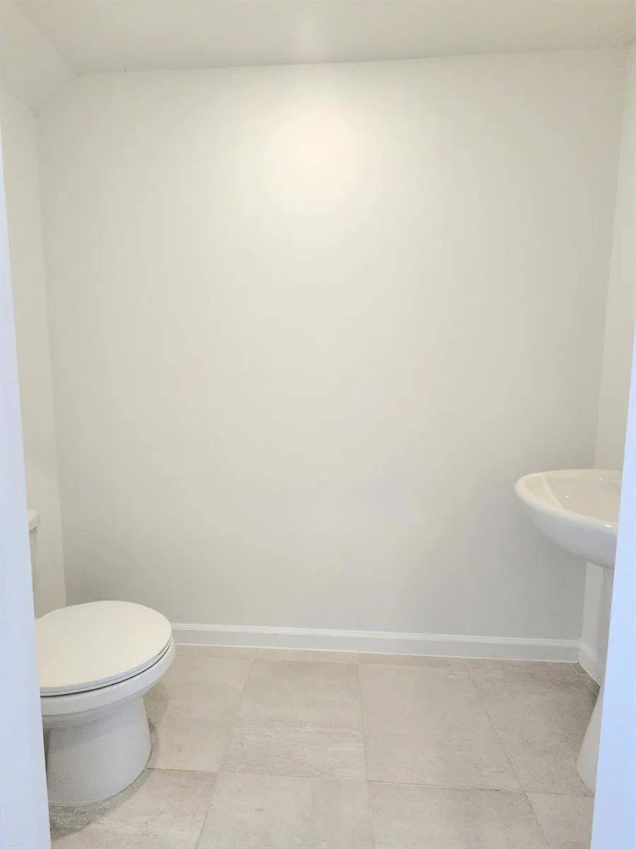 629 Salisbury Circle Fort Pierce, FL 34982