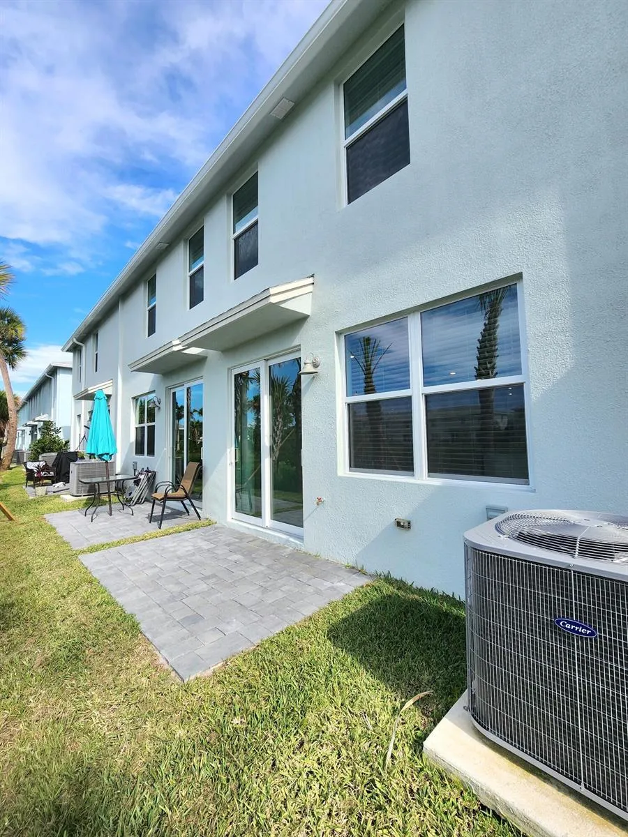 629 Salisbury Circle Fort Pierce, FL 34982