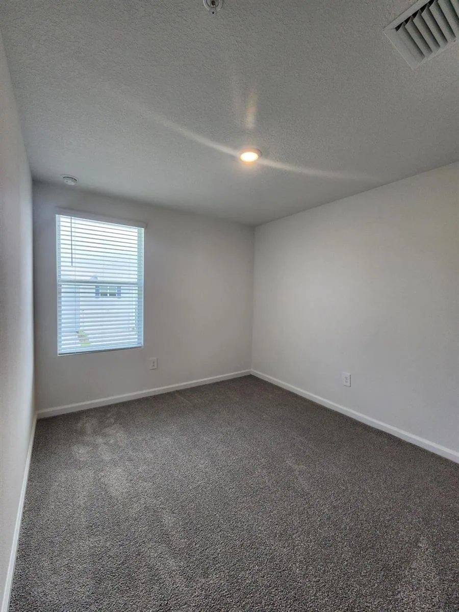 629 Salisbury Circle Fort Pierce, FL 34982