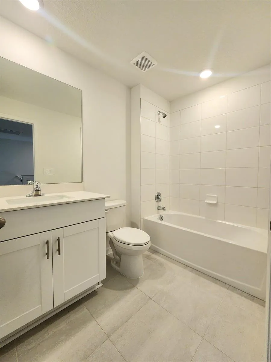 629 Salisbury Circle Fort Pierce, FL 34982