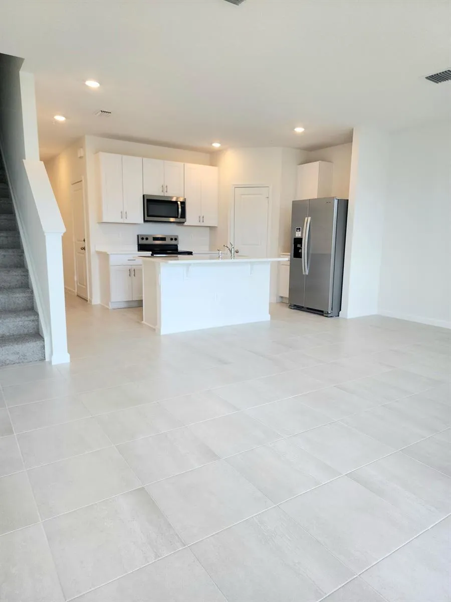 629 Salisbury Circle Fort Pierce, FL 34982