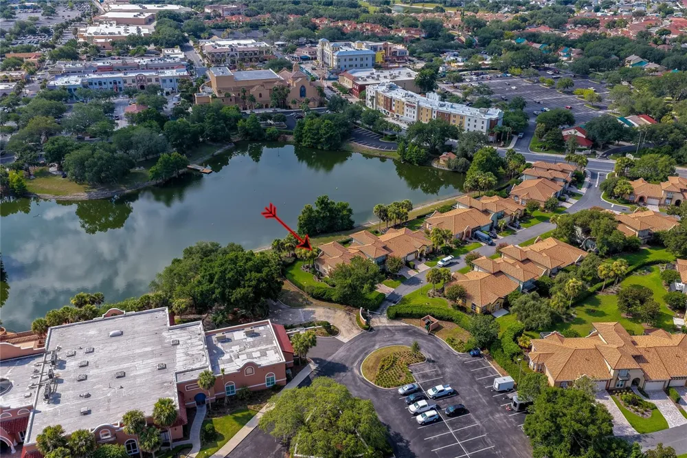 1259 AVENIDA DE LAS CASAS Lady Lake, FL 32159