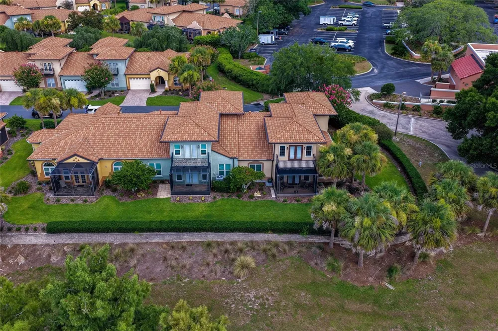 1259 AVENIDA DE LAS CASAS Lady Lake, FL 32159