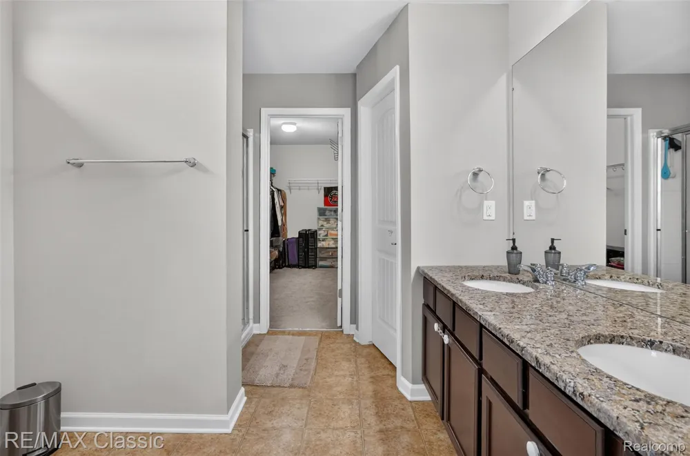 29949 Macintosh Lane Lyon Charter Township, MI 48165
