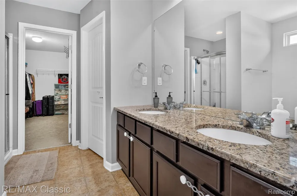 29949 Macintosh Lane Lyon Charter Township, MI 48165