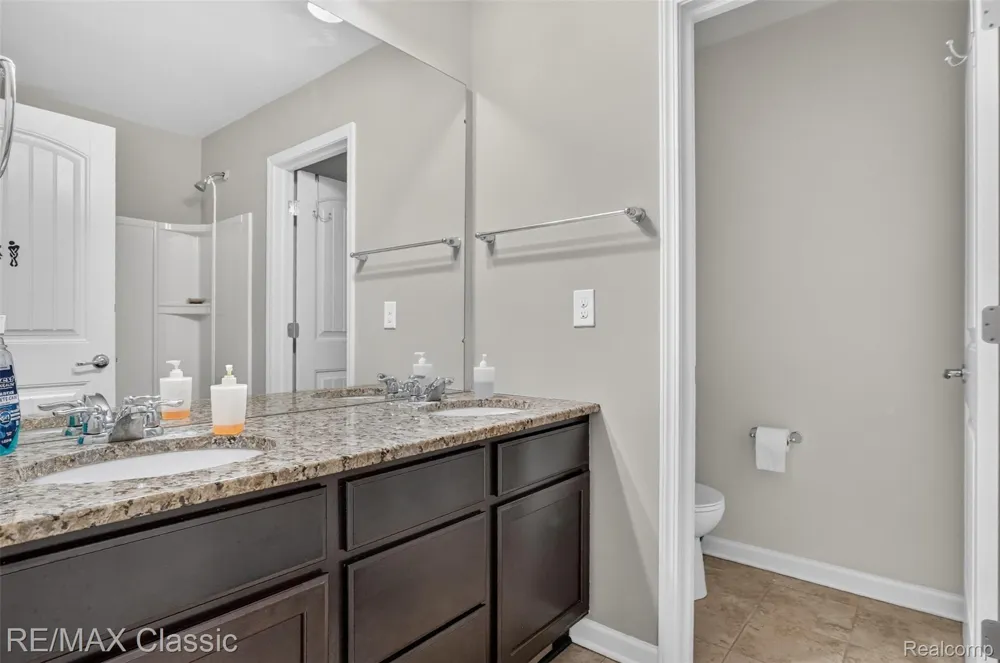 29949 Macintosh Lane Lyon Charter Township, MI 48165
