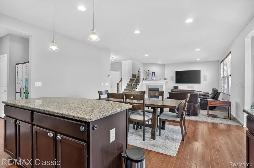 29949 Macintosh Lane Lyon Charter Township, MI 48165