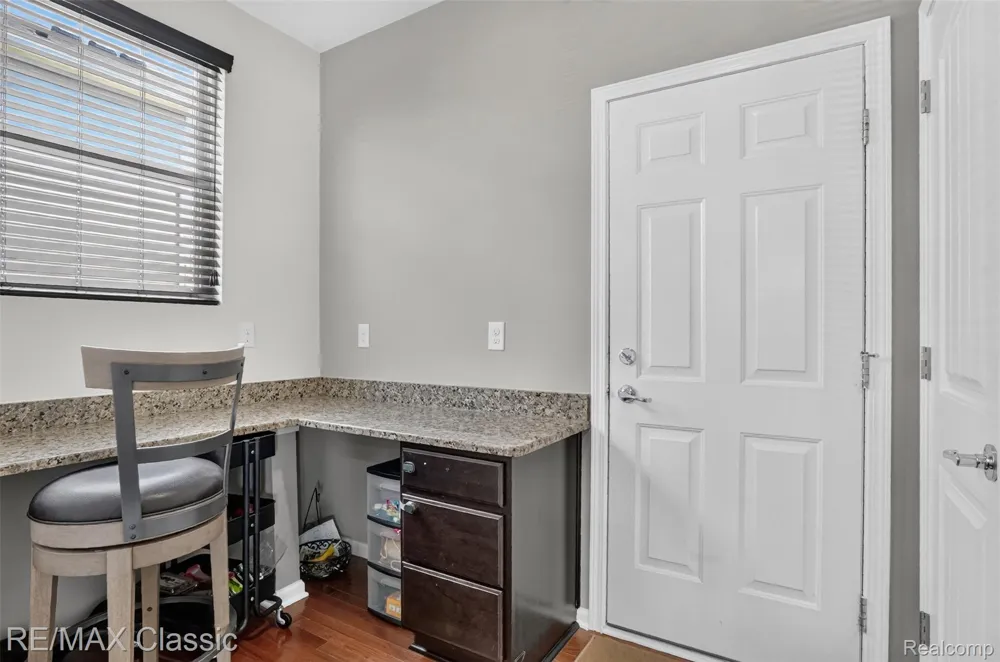 29949 Macintosh Lane Lyon Charter Township, MI 48165